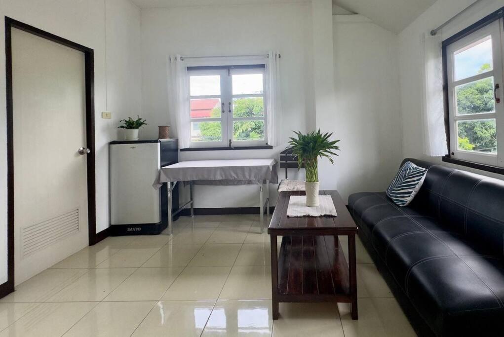 2 Room Apartment In The Old Town Chiang Mai Luaran gambar