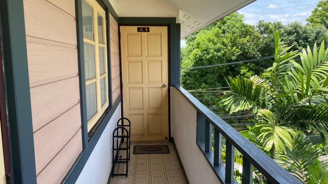 2 Room Apartment In The Old Town Chiang Mai Luaran gambar